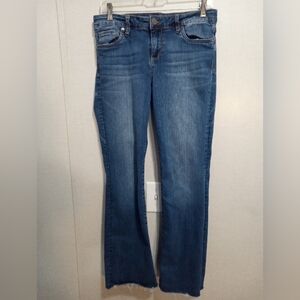 KUT From The Kloth Pants Size 8Snug Stretchy Blue Jeans Baby Bootcut Raw Hem